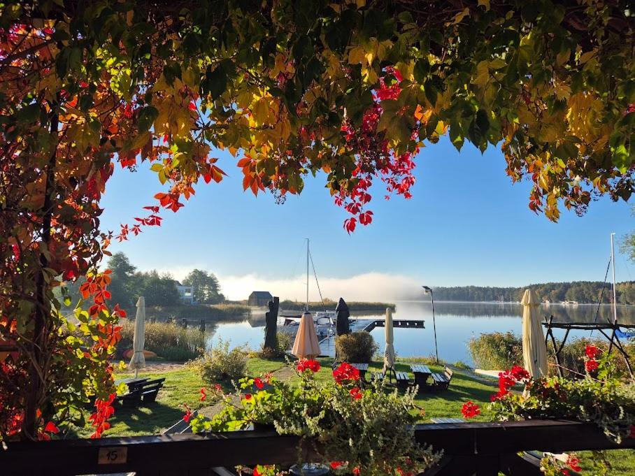 Pensjonat Rybaczowka - Noclegi, Restauracja, Port Богачево Экстерьер фото