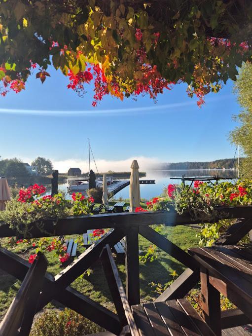 Pensjonat Rybaczowka - Noclegi, Restauracja, Port Богачево Экстерьер фото