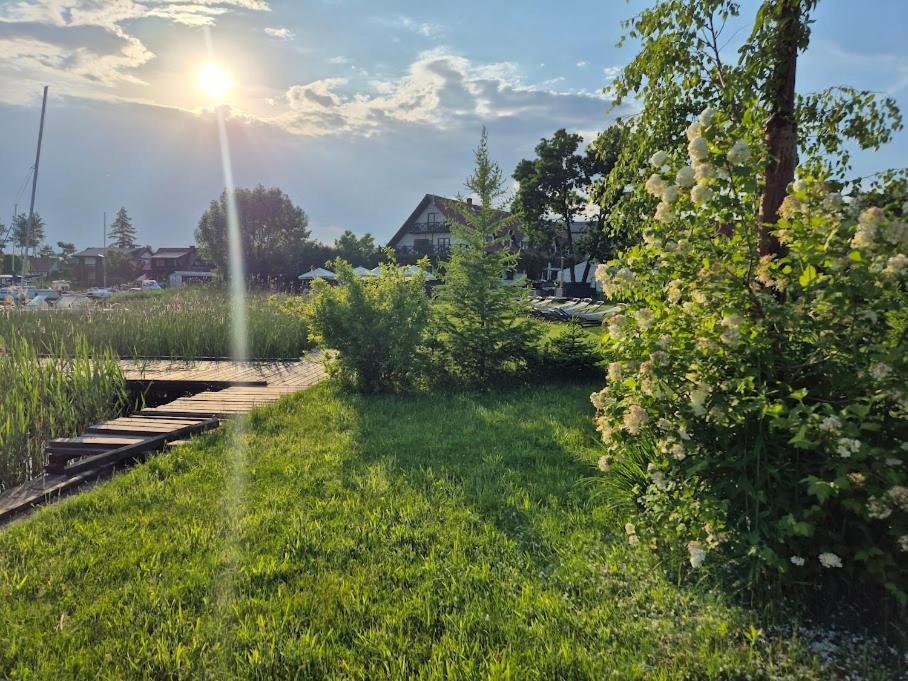 Pensjonat Rybaczowka - Noclegi, Restauracja, Port Богачево Экстерьер фото